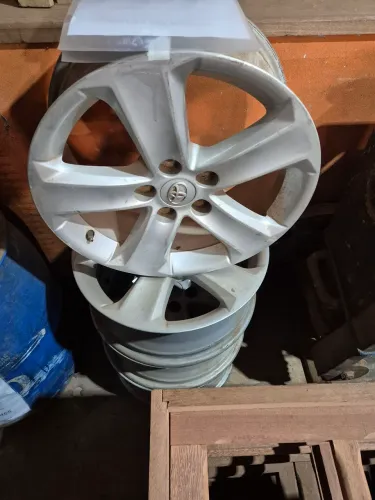 Aro 17 original Toyota 