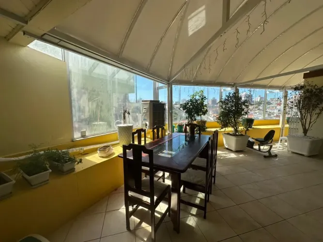 ZA - EXCELENTE COBERTURA COM 183,0 m², TRÊS DORMITÓRIOS EM CAPOEIRAS