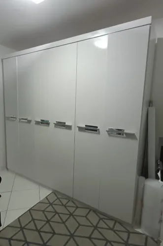 Guarda-roupa casal 6 portas