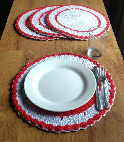 Kit de Sousplat em Crochê