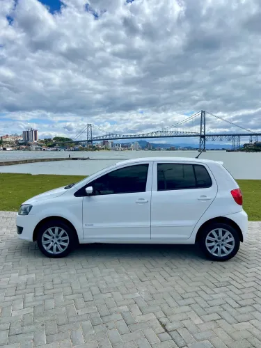 Volkswagen Fox 1.0 MI Total Flex 8V 5P 2012
