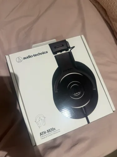 Fone de ouvido Áudio-Technica ATH-M20x