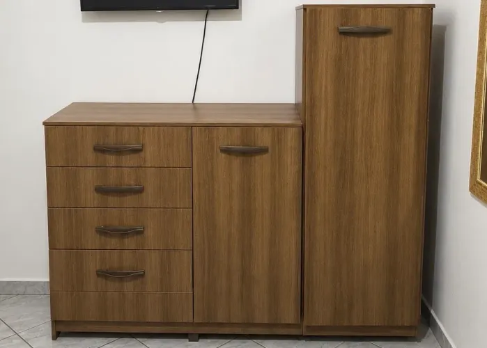 Cômoda 4 gavetas