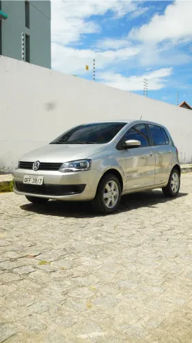 Volkswagen Fox 1.6 MI Total Flex 8V 5P 2014