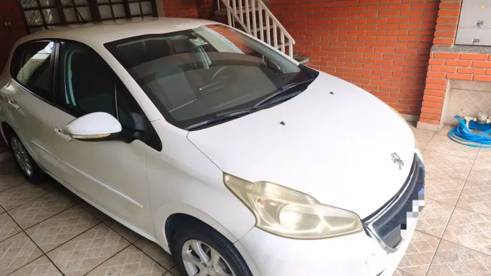 Peugeot 208 Active/active Pack 1.5 Flex 8V 5P 2014