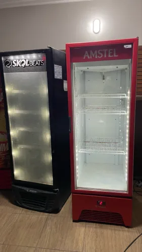 Freezer cervejeiro Cervejeira expositor metalfrio funcionando perfeitamente 