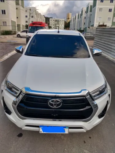 Toyota Hilux CD SRX 4X4 2.8 TDI 16V Diesel Aut. 2024