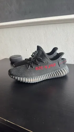 Adidas Yeezy Bred
