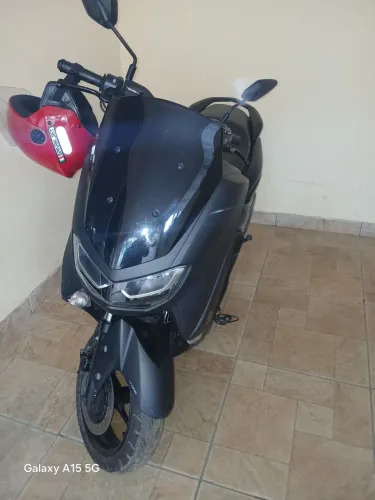 Vendo nmax 160 2022 Yamaha