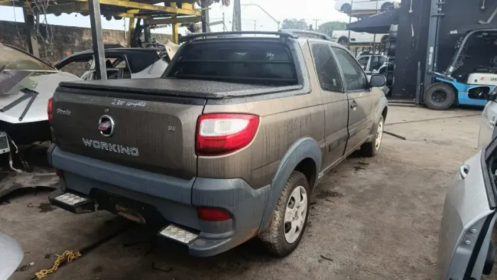 SUCATA FIAT STRADA 2015 CABINE DUPLA