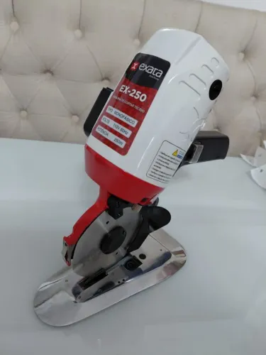 Máquina de corte disco - Exata - EX-250W -110V