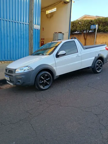 Fiat Strada Freedom 1.4 Flex 8V CS 2020