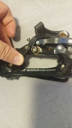Câmbio Traseiro e Passador de Bike