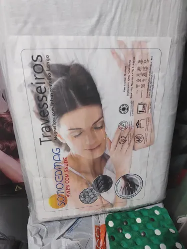 Travesseiro magnético 