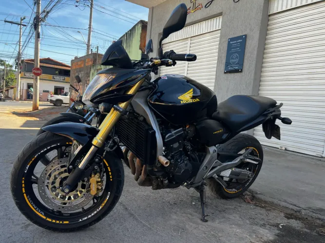 Vende -se 