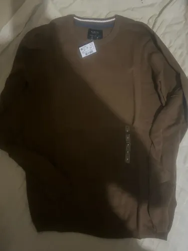 camiseta manga longa, marrom. Nova.