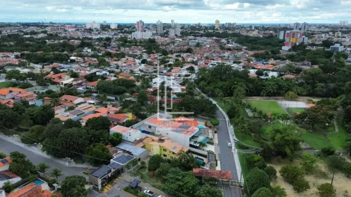Lote de 900m² em condomínio de alto padrão na Gruta de Lourdes - Cd. Jardim do Horto II