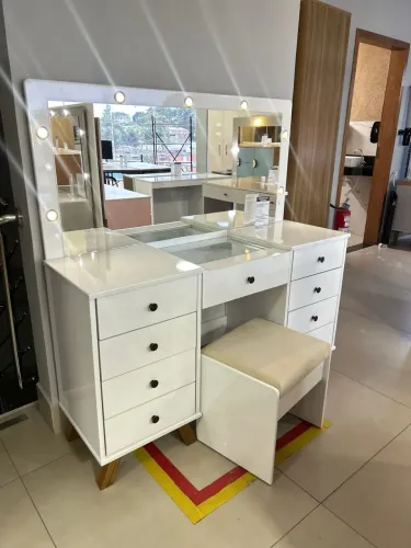 Penteadeira Eloa com banqueta - Promoção