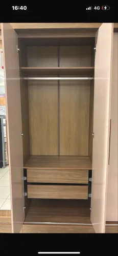 Guarda roupas casal grande novo