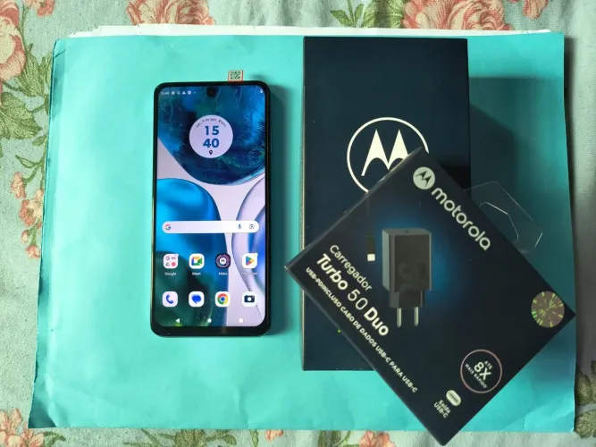 MOTOROLA MOTO G52