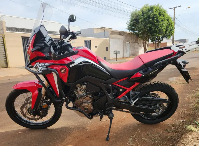 Honda Africa Twin DCT 2021