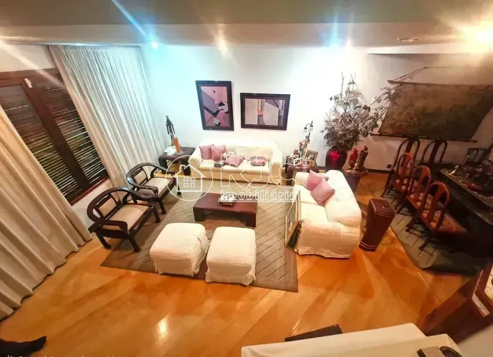 Raridade Absoluta na Tijuca: Imóvel Exclusivo de 408m², 4 Quartos, para Quem Busca o Melho