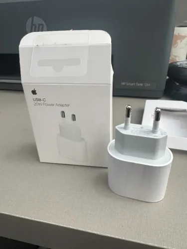 Carregador de Iphone USB-C 20W Power - Novo na Caixa