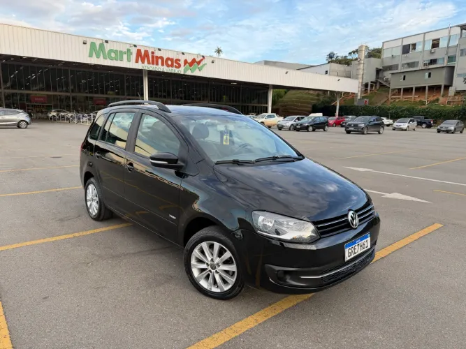 Volkswagen Spacefox 1.6/ 1.6 Trend Total Flex 8V 5P 2013