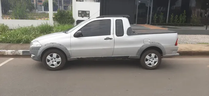 Fiat Strada Trekking 1.4 MPI Fire Flex 8V CE 2011
