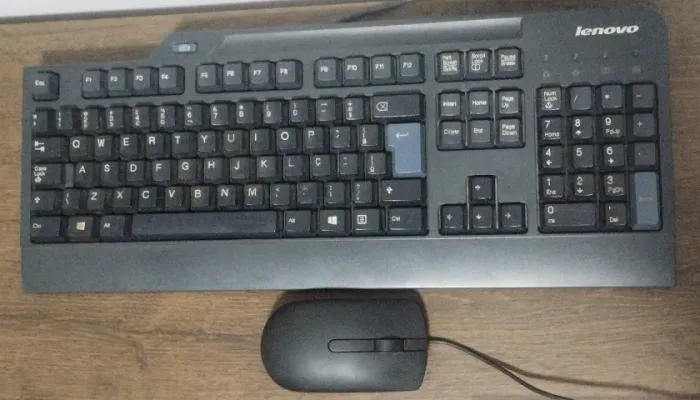 Conjunto Teclado/Mouse Lenovo