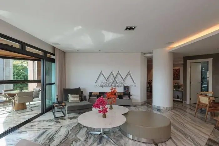 Apartamento à Venda no Serra | 280 m² - 4 suítes