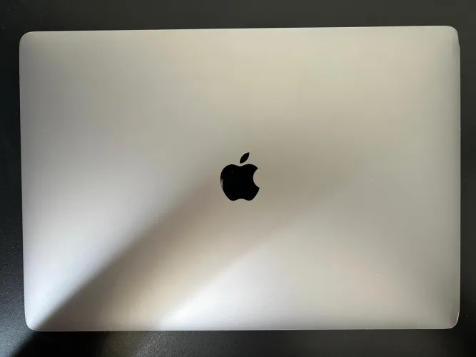 Apple MacBook Pro 2TB (15 polegadas, 2017) - A1707