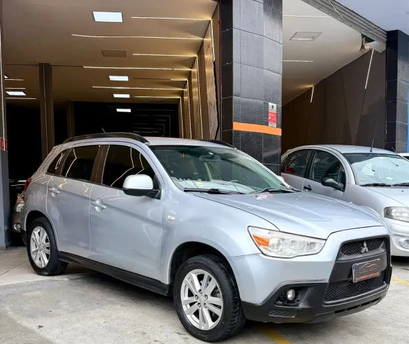 Mitsubishi ASX 2.0 16V 160cv Aut. 2013