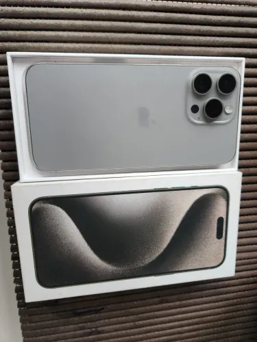 Iphone 15 pro max 256GB
