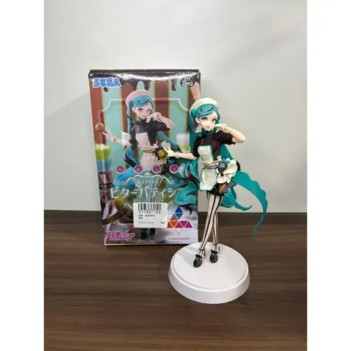 Hatsune Miku Bitter Patissier Ver. Figure Sega Luminasta Original