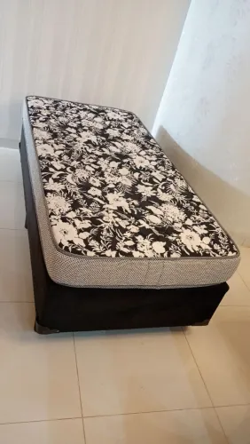 Box com colchão