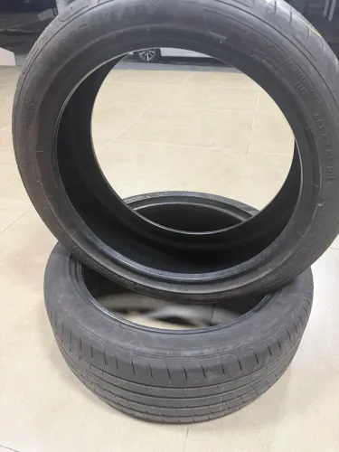 Vendo dois pneus Goodyear EAGLE F1 ASYMMETRIC 6