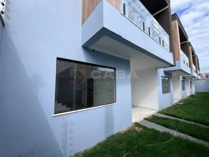 Casa duplex com 3 quartos, 1 suíte, 1 vaga em Jardim Atlântico