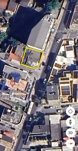Área comercial de esquina no centro de Itaguai a venda