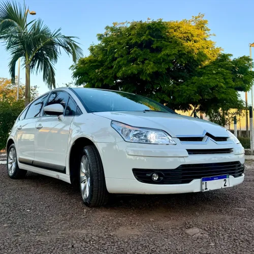 Citroen C4 GLX 1.6 Flex 16V 5P Mec. 2013