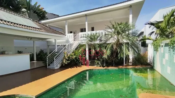 Casa em Condomínio de Alto Padrão para Alugar de 04 Suítes no Bairro Jardim Botânico em Ri