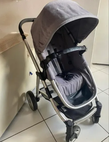 Carinho de bebê