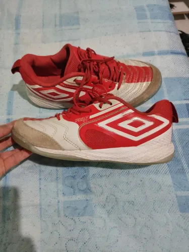 Chuteira umbro pro 5 bup