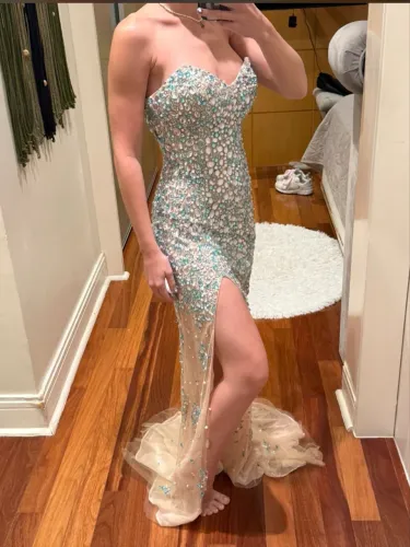 Vestido Longo Formatura Azul com pedrarias