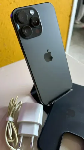 Iphone 16 PRO Chip Fisico - 256gb - Bat 90% - TODO ORIGINAL - IMPECÁVEL!