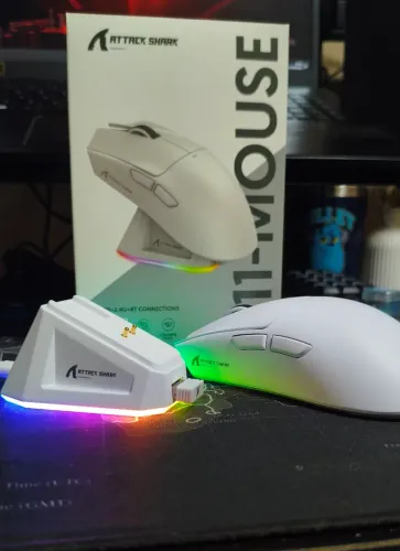 Mouse attack shark x11 branco 