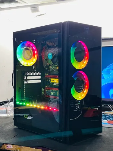 PC GAMER BÁSICO CORE i7 + 16GB RAM FURY + SSD M.2 NVME | GABINETE VIDRO + KIT COOLER RGB