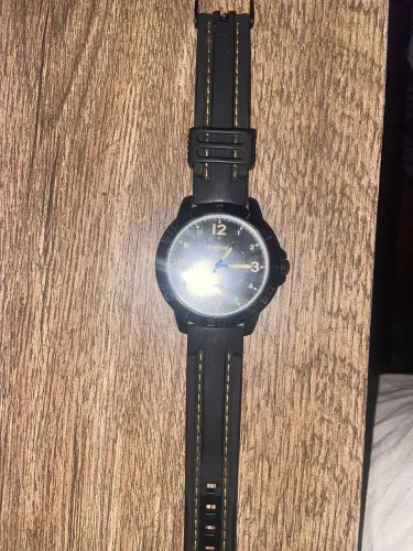 Vende-se relógio