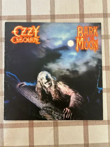 Vinil Ozzy Osbourne - Bark At The Moon (1983)