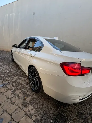 BMW 320I A Modern/sport TB 2.0/a.flex 16V 4P 2018